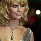 Nom du fichier=Deauvillefestivalitalianjobpremiere_01.jpg
Taille du fichier=425Ko
Dimensions : 2018x1350
Ajouté le : 27 Décembre 2008 Deauvillefestivalitalianjobpremiere_01.jpg