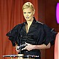 criticschoiceawardsshow04_09.jpg