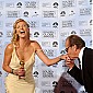 Nom du fichier=goldenglobesawards04pressroom_06.jpg
Taille du fichier=279Ko
Dimensions : 1500x977
Ajouté le : 12 Novembre 2008 goldenglobesawards04pressroom_06.jpg