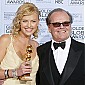 Nom du fichier=goldenglobesawards04pressroom_15.jpg
Taille du fichier=445Ko
Dimensions : 1917x1400
Ajouté le : 12 Novembre 2008 goldenglobesawards04pressroom_15.jpg