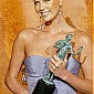 Nom du fichier=SAGAwards04pressroom_03.jpg
Taille du fichier=396Ko
Dimensions : 1260x2000
Ajouté le : 12 Novembre 2008 SAGAwards04pressroom_03.jpg