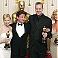 Nom du fichier=academyawardspressroom_10.jpg
Taille du fichier=395Ko
Dimensions : 1964x1350
Ajouté le : 12 Novembre 2008 academyawardspressroom_10.jpg