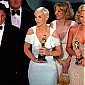 Nom du fichier=academyawards04show_29.jpg
Taille du fichier=476Ko
Dimensions : 1941x1300
Ajouté le : 12 Novembre 2008 academyawards04show_29.jpg