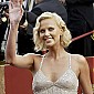 Nom du fichier=academyawards04_08.jpg
Taille du fichier=368Ko
Dimensions : 1415x1800
Ajouté le : 12 Novembre 2008 academyawards04_08.jpg
