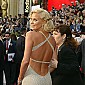 Nom du fichier=academyawards04_33.jpg
Taille du fichier=497Ko
Dimensions : 1211x2000
Ajouté le : 12 Novembre 2008 academyawards04_33.jpg