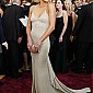 Nom du fichier=academyawards04_40.jpg
Taille du fichier=420Ko
Dimensions : 1327x2000
Ajouté le : 12 Novembre 2008 academyawards04_40.jpg