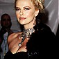 Nom du fichier=2004CostumeInstituteGala_01.jpg
Taille du fichier=385Ko
Dimensions : 1280x1823
Ajouté le : 07 Décembre 2008 2004CostumeInstituteGala_01.jpg