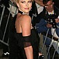 Nom du fichier=2004CostumeInstituteGala_07.jpg
Taille du fichier=292Ko
Dimensions : 1280x1912
Ajouté le : 07 Décembre 2008 2004CostumeInstituteGala_07.jpg
