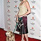 Nom du fichier=2004AnnualLintRollerParty_31.jpg
Taille du fichier=604Ko
Dimensions : 1333x2000
Ajouté le : 07 Décembre 2008 2004AnnualLintRollerParty_31.jpg
