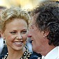 Nom du fichier=screeningpetersellersfestivalcannes_26.jpg
Taille du fichier=320Ko
Dimensions : 1979x1350
Ajouté le : 27 Décembre 2008 screeningpetersellersfestivalcannes_26.jpg