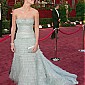 Nom du fichier=oscars2005_24.jpg
Taille du fichier=640Ko
Dimensions : 1308x2000
Ajouté le : 02 Novembre 2008 oscars2005_24.jpg
