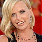 Nom du fichier=Emmyawards05_12.jpg
Taille du fichier=354Ko
Dimensions : 1361x2000
Ajouté le : 02 Novembre 2008 Emmyawards05_12.jpg
