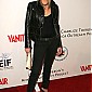 Nom du fichier=vanityfairampedforafrica_25.jpg
Taille du fichier=366Ko
Dimensions : 1333x2000
Ajouté le : 11 Septembre 2008 vanityfairampedforafrica_25.jpg