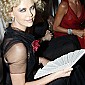 Nom du fichier=ParisHauteCoutureFashionWeekFallWinter08_05.jpg
Taille du fichier=398Ko
Dimensions : 1280x1920
Ajouté le : 02 Août 2008 ParisHauteCoutureFashionWeekFallWinter08_05.jpg