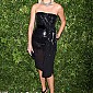 Nom du fichier=AnniversaryoftheCFDAVogueFashionFund_08.jpg
Taille du fichier=1275Ko
Dimensions : 1305x2000
Ajouté le : 18 Novembre 2008 AnniversaryoftheCFDAVogueFashionFund_08.jpg