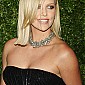 Nom du fichier=AnniversaryoftheCFDAVogueFashionFund_12.jpg
Taille du fichier=581Ko
Dimensions : 1278x2000
Ajouté le : 18 Novembre 2008 AnniversaryoftheCFDAVogueFashionFund_12.jpg