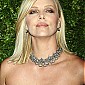 Nom du fichier=AnniversaryoftheCFDAVogueFashionFund_14.jpg
Taille du fichier=673Ko
Dimensions : 1372x1900
Ajouté le : 18 Novembre 2008 AnniversaryoftheCFDAVogueFashionFund_14.jpg