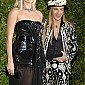 Nom du fichier=AnniversaryoftheCFDAVogueFashionFund_38.jpg
Taille du fichier=801Ko
Dimensions : 1333x2000
Ajouté le : 19 Novembre 2008 AnniversaryoftheCFDAVogueFashionFund_38.jpg