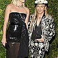 Nom du fichier=AnniversaryoftheCFDAVogueFashionFund_46.jpg
Taille du fichier=816Ko
Dimensions : 1267x1900
Ajouté le : 19 Novembre 2008 AnniversaryoftheCFDAVogueFashionFund_46.jpg