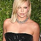 Nom du fichier=AnniversaryoftheCFDAVogueFashionFund_56.jpg
Taille du fichier=583Ko
Dimensions : 1448x1900
Ajouté le : 20 Novembre 2008 AnniversaryoftheCFDAVogueFashionFund_56.jpg