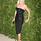 Nom du fichier=AnniversaryoftheCFDAVogueFashionFund_60.jpg
Taille du fichier=1059Ko
Dimensions : 1341x1900
Ajouté le : 20 Novembre 2008 AnniversaryoftheCFDAVogueFashionFund_60.jpg