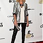 Nom du fichier=FifthAnnualFashionRocks_03.jpg
Taille du fichier=375Ko
Dimensions : 1283x2000
Ajouté le : 06 Septembre 2008 FifthAnnualFashionRocks_03.jpg