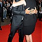 Nom du fichier=HancockUKpremiereLondon_56.jpg
Taille du fichier=459Ko
Dimensions : 1162x2000
Ajouté le : 19 Juin 2008 HancockUKpremiereLondon_56.jpg