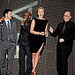 Nom du fichier=HancockUKpremiereLondon_78.jpg
Taille du fichier=739Ko
Dimensions : 1129x1500
Ajouté le : 19 Juin 2008 HancockUKpremiereLondon_78.jpg