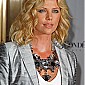 Nom du fichier=FifthAnnualFashionRocks_28.jpg
Taille du fichier=668Ko
Dimensions : 1329x2000
Ajouté le : 09 Septembre 2008 FifthAnnualFashionRocks_28.jpg