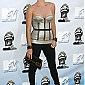 Nom du fichier=MTVMovieAwardsArrivals08_51.jpg
Taille du fichier=582Ko
Dimensions : 1285x2000
Ajouté le : 09 Juin 2008 MTVMovieAwardsArrivals08_51.jpg