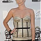 Nom du fichier=MTVMovieAwardsArrivals08_80.jpg
Taille du fichier=539Ko
Dimensions : 1333x2000
Ajouté le : 09 Juin 2008 MTVMovieAwardsArrivals08_80.jpg