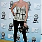 Nom du fichier=MTVMovieAwardsArrivals08_83.jpg
Taille du fichier=467Ko
Dimensions : 1326x2000
Ajouté le : 09 Juin 2008 MTVMovieAwardsArrivals08_83.jpg