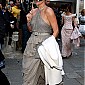 Nom du fichier=SalmaHayekAndFrancoisPinaultSecondWeddingInVenice_09.jpg
Taille du fichier=65Ko
Dimensions : 348x600
Ajouté le : 26 Avril 2009 SalmaHayekAndFrancoisPinaultSecondWeddingInVenice_09.jpg