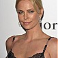 Nom du fichier=DiorVoguecelebrationofCharlizeTheronAfricaOutreachProject_39.jpg
Taille du fichier=49Ko
Dimensions : 423x600
Ajouté le : 02 Mai 2010 DiorVoguecelebrationofCharlizeTheronAfricaOutreachProject_39.jpg