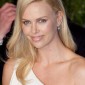 Nom du fichier=2011VanityFairOscarParty_61.jpg
Taille du fichier=365Ko
Dimensions : 1267x1900
Ajouté le : 03 Mars 2011 2011VanityFairOscarParty_61.jpg