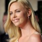 Nom du fichier=2011VanityFairOscarParty_97.jpg
Taille du fichier=487Ko
Dimensions : 1347x1800
Ajouté le : 03 Mars 2011 2011VanityFairOscarParty_97.jpg