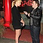 Nom du fichier=RageOfficialLaunchParty_Inside_18.jpg
Taille du fichier=79Ko
Dimensions : 370x594
Ajouté le : 03 Octobre 2011 RageOfficialLaunchParty_Inside_18.jpg