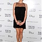 Nom du fichier=CinemaSocietyDiorBeautyHostAScreeningOfYoungAdult_13.jpg
Taille du fichier=58Ko
Dimensions : 395x594
Ajouté le : 19 Novembre 2011 CinemaSocietyDiorBeautyHostAScreeningOfYoungAdult_13.jpg