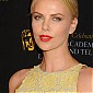 Nom du fichier=BAFTALosAngeles18thAnnualAwardsSeasonTeaParty_18.jpg
Taille du fichier=594Ko
Dimensions : 1333x2000
Ajouté le : 15 Janvier 2012 BAFTALosAngeles18thAnnualAwardsSeasonTeaParty_18.jpg