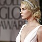 Nom du fichier=CTarrivesatthe69thAnnualGoldenGlobeAwards_07.jpg
Taille du fichier=238Ko
Dimensions : 1900x1302
Ajouté le : 16 Janvier 2012 CTarrivesatthe69thAnnualGoldenGlobeAwards_07.jpg