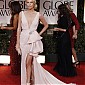 Nom du fichier=CTarrivesatthe69thAnnualGoldenGlobeAwards_11.jpg
Taille du fichier=377Ko
Dimensions : 1353x1900
Ajouté le : 16 Janvier 2012 CTarrivesatthe69thAnnualGoldenGlobeAwards_11.jpg