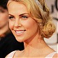 Nom du fichier=CTarrivesatthe69thAnnualGoldenGlobeAwards_16.jpg
Taille du fichier=417Ko
Dimensions : 1265x1900
Ajouté le : 16 Janvier 2012 CTarrivesatthe69thAnnualGoldenGlobeAwards_16.jpg