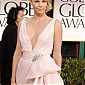 Nom du fichier=CTarrivesatthe69thAnnualGoldenGlobeAwards_25.jpg
Taille du fichier=304Ko
Dimensions : 1326x2000
Ajouté le : 16 Janvier 2012 CTarrivesatthe69thAnnualGoldenGlobeAwards_25.jpg
