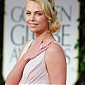 Nom du fichier=CTarrivesatthe69thAnnualGoldenGlobeAwards_75.jpg
Taille du fichier=309Ko
Dimensions : 1335x1900
Ajouté le : 22 Janvier 2012 CTarrivesatthe69thAnnualGoldenGlobeAwards_75.jpg