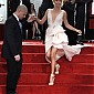 Nom du fichier=CTarrivesatthe69thAnnualGoldenGlobeAwards_99_26.jpg
Taille du fichier=601Ko
Dimensions : 1450x1800
Ajouté le : 22 Janvier 2012 CTarrivesatthe69thAnnualGoldenGlobeAwards_99_26.jpg
