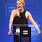 Nom du fichier=2012HumanRightsCampaignshow_02HQ.jpg
Taille du fichier=423Ko
Dimensions : 1531x1750
Ajouté le : 18 Mars 2012 2012HumanRightsCampaignshow_02HQ.jpg