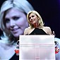 Nom du fichier=cinemacon2012awardsshow_20.jpg
Taille du fichier=43Ko
Dimensions : 424x594
Ajouté le : 27 Avril 2012 cinemacon2012awardsshow_20.jpg