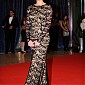 Nom du fichier=2012WhiteHouseCorrespondentsAssociationDinner_15.jpg
Taille du fichier=543Ko
Dimensions : 1327x1950
Ajouté le : 29 Avril 2012 2012WhiteHouseCorrespondentsAssociationDinner_15.jpg