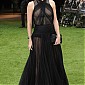 Nom du fichier=SnowWhitePremiereLondon14mai_91.jpg
Taille du fichier=578Ko
Dimensions : 1256x2000
Ajouté le : 15 Mai 2012 SnowWhitePremiereLondon14mai_91.jpg