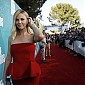 MTVMovieAwardsLARedCarpet_29.jpg